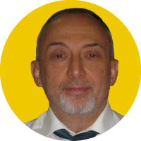 Владимир Эстров 