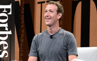 Миллиардеры из списка 25 богатейших людей мира суммарно заработали 255 миллиарда долларов за два месяца пандемии коронавируса.