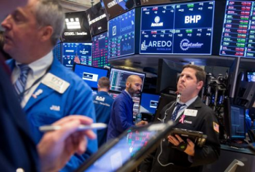 Доход вопреки всему: как компании платят инвесторам и кредиторам во время кризиса